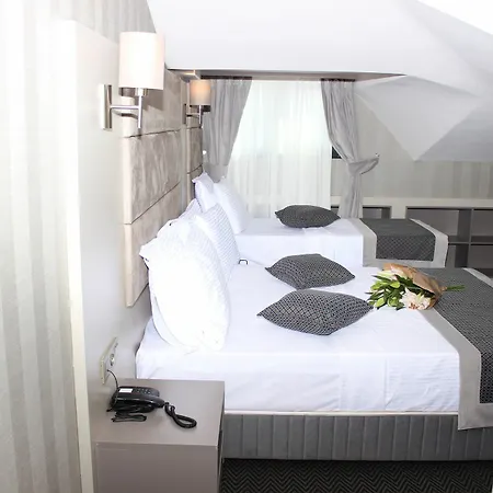 Anka Premium Hotel 3*